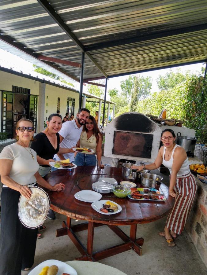 Santa Clara, Rivera-huila Homestay Rivera